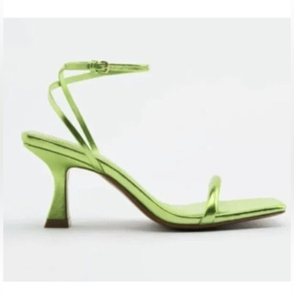 NWT. Zara Metallic Neon Lime Green Retro Strappy Heeled Sandals. Size 8. - Picture 1 of 6